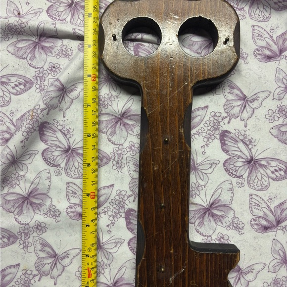 Vintage Wooden Key Shaped Key Hook - Picture 3 of 3